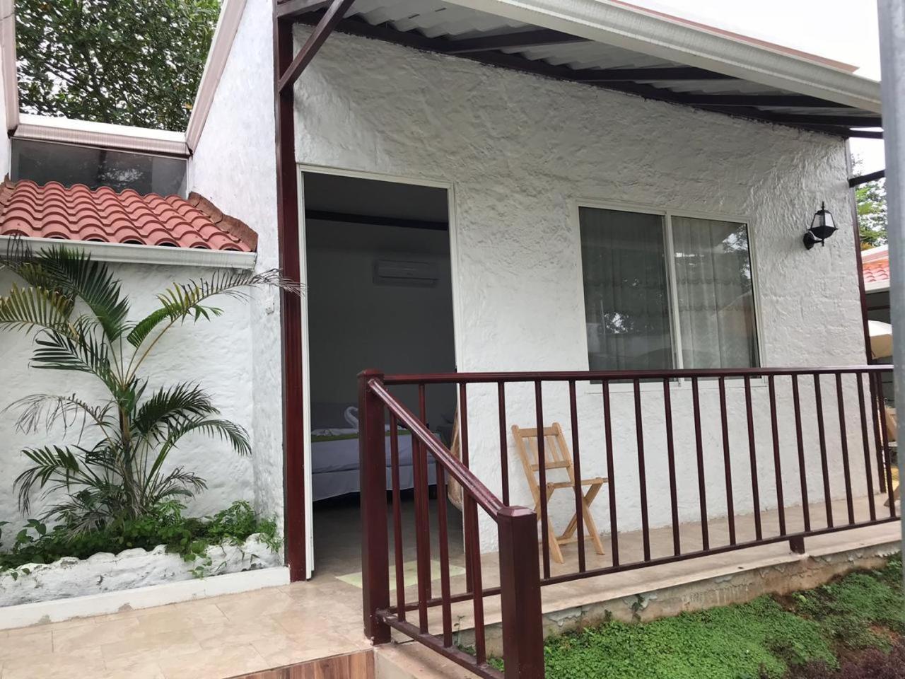 Hostal Gualingo Hotel Santa Rosa  ภายนอก รูปภาพ
