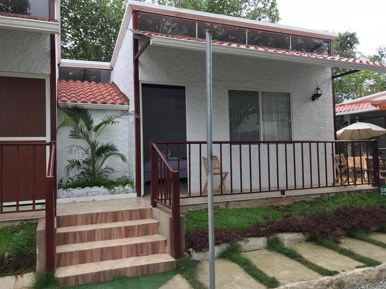 Hostal Gualingo Hotel Santa Rosa  ห้อง รูปภาพ