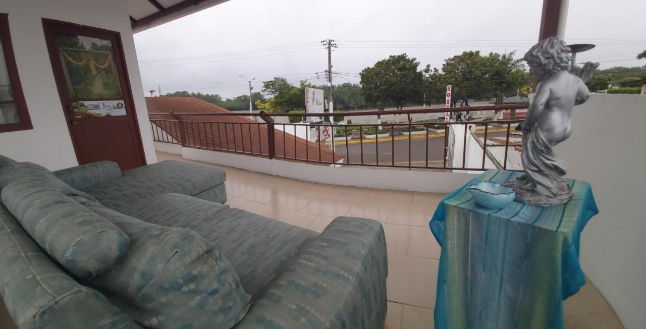 Hostal Gualingo Hotel Santa Rosa  ภายนอก รูปภาพ